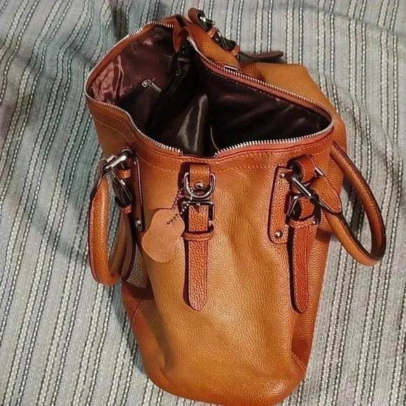 Heshe handbag - Picture 2 of 3